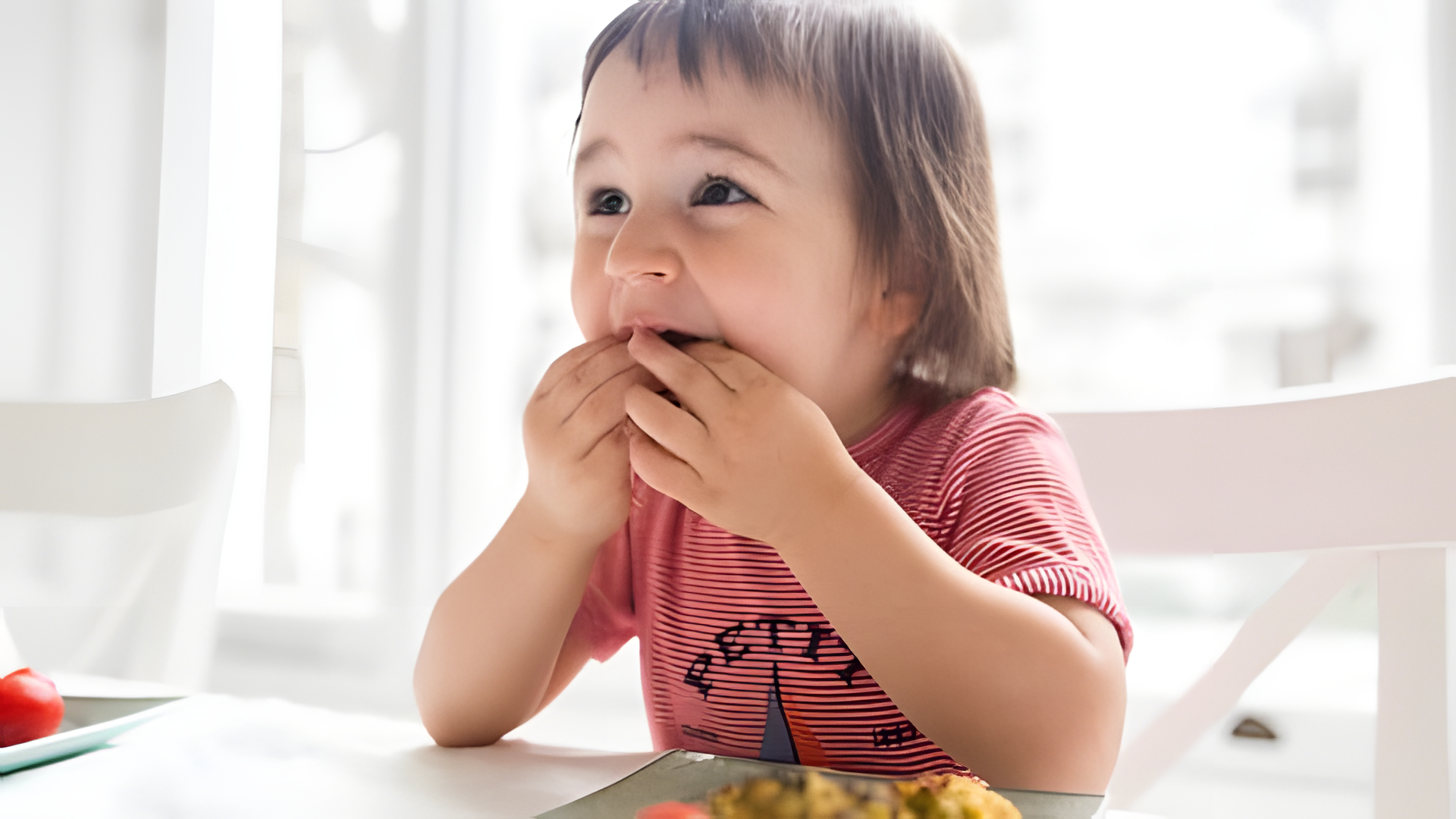 Introducing Solids with Baby Led Weaning